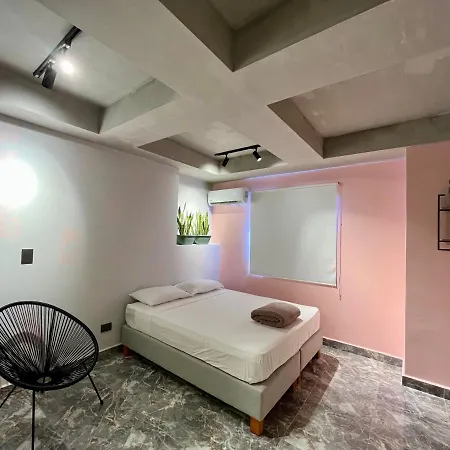 Awesome Brand New Studio Near Old Town *