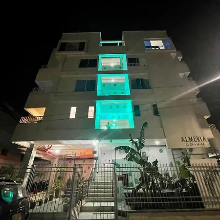 Awesome Brand New Studio Near Old Town *